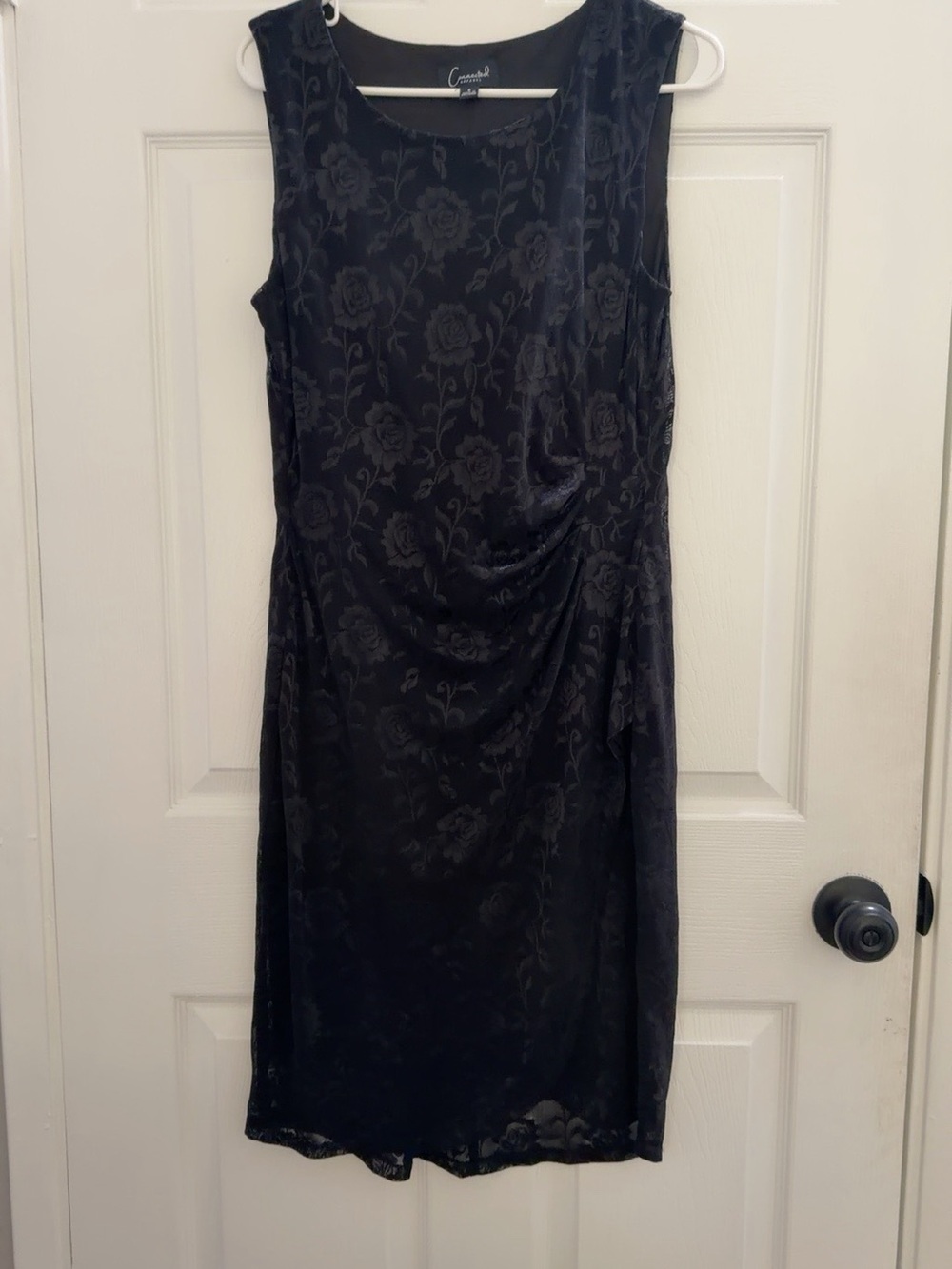 connected apparel Black Floral Jacquard Cocktail Dress